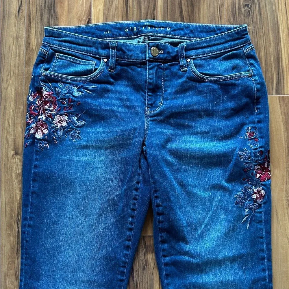 White House Black Market Girlfriend Jeans with Floral Embroidery - Picture 2 of 8